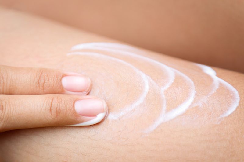 Skincare tips to keep in mind before going to bed dpl