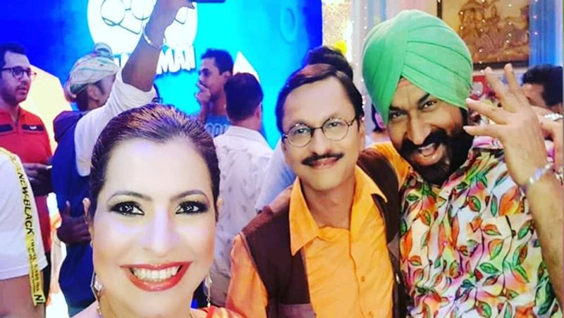 जब वो लंदन रवाना हुए तो श्याम पाठक ने एक गलती कर दी। उन्होंने लंदन जाने के बारे में शो के मेकर्स को कोई जानकारी नहीं थी।