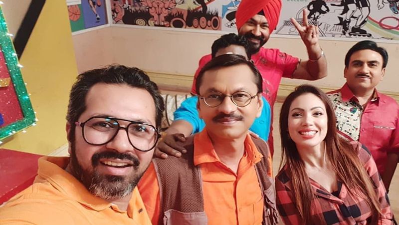एक रिपोर्ट के मुताबिक कुछ महीनों पहले उन्हें मेकर्स ने शो से बाहर का रास्ता दिखा दिया था।
