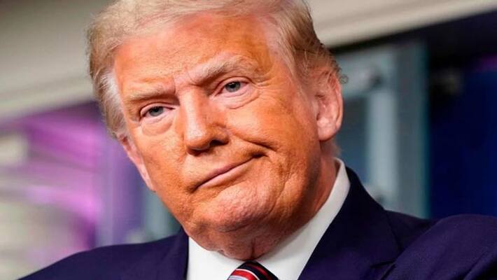 Donald Trump announces new US H 1B visa rules Indian techies likely to be hit pod Donald Trump announces new US H 1B visa rules Indian techies likely to be hit pod