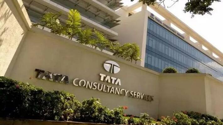 TCS beats Accenture to become worlds most-valuable IT Company-sak TCS beats Accenture to become worlds most-valuable IT Company-sak
