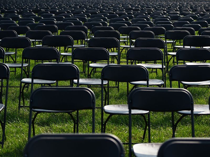 Empty chairs A tribute to US lives lost to COVID 19 pandemic pod