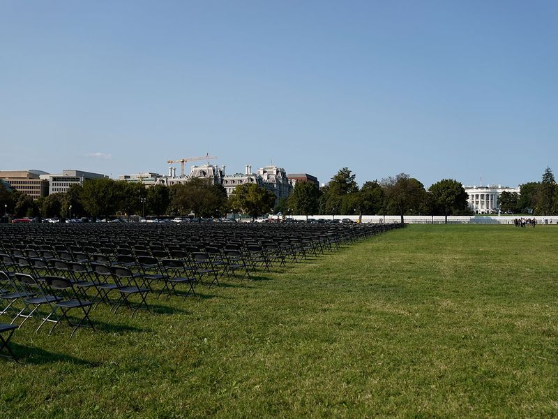 Empty chairs A tribute to US lives lost to COVID 19 pandemic pod
