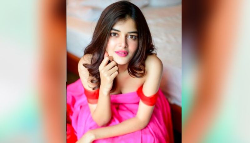madhumita sarkar pictures goes viral on internet bjc