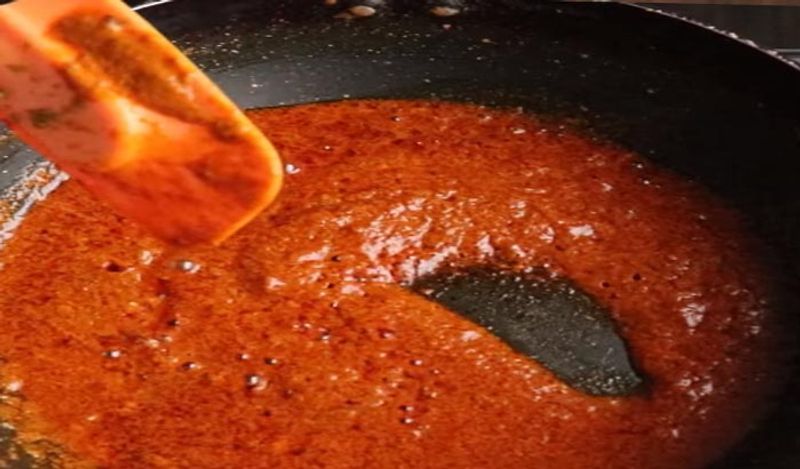 Easy ways to thicken the gravy while making it healthier
