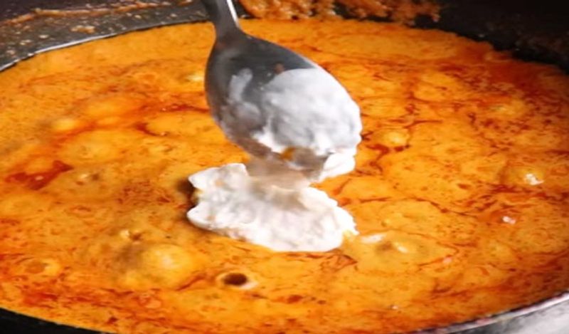 Easy ways to thicken the gravy while making it healthier