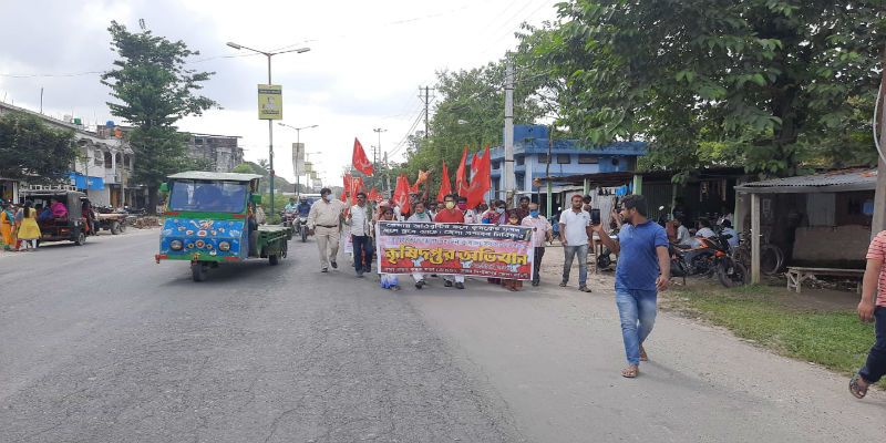 CPM Krishak Sabha demad for relief corps affected in heavy rain at Raiganj ASB