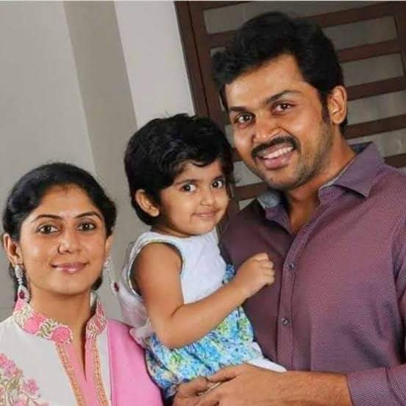 நடிகர் கார்த்திக்கும் ஈரோட்டைச் சேர்ந்த ரஞ்சனி என்பவருக்கும் கடந்த 2011ம் ஆண்டு திருமணம் நடைபெற்றது. பெற்றோர்கள் சம்மதத்துடன் கோவையில் கோலாகலமாக திருமணம் நடந்தது. 