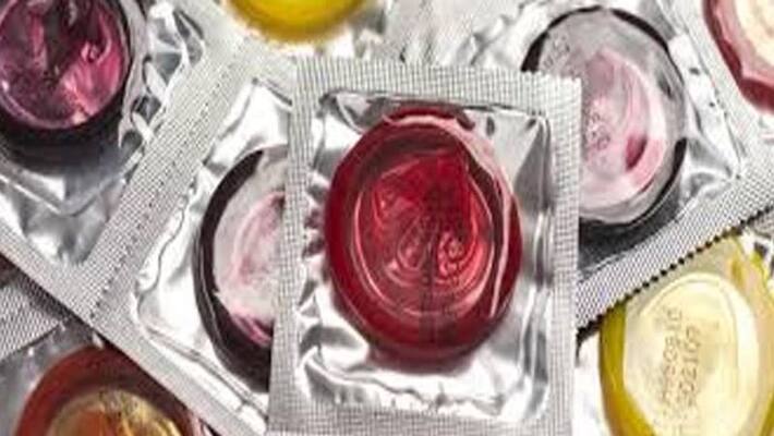Along with cotton condom packet tied women head injury as bandage in Community Health Centre madhya pradesh ckm Along with cotton condom packet tied women head injury as bandage in Community Health Centre madhya pradesh ckm