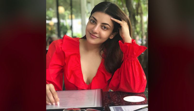  దానికి వెంటనే స్పందించిన కాజల్.. ‘‘పెళ్లి గురించి ప్రస్తుతం నాకు ఎలాంటి ఆలోచనలు లేవు. నా మనసుకు నచ్చినవాడు, నన్ను అర్థం చేసుకునేవాడు దొరికితే అప్పుడు పెళ్లి గురించి ఆలోచిస్తా’’ అని చెప్పుకొచ్చింది. 