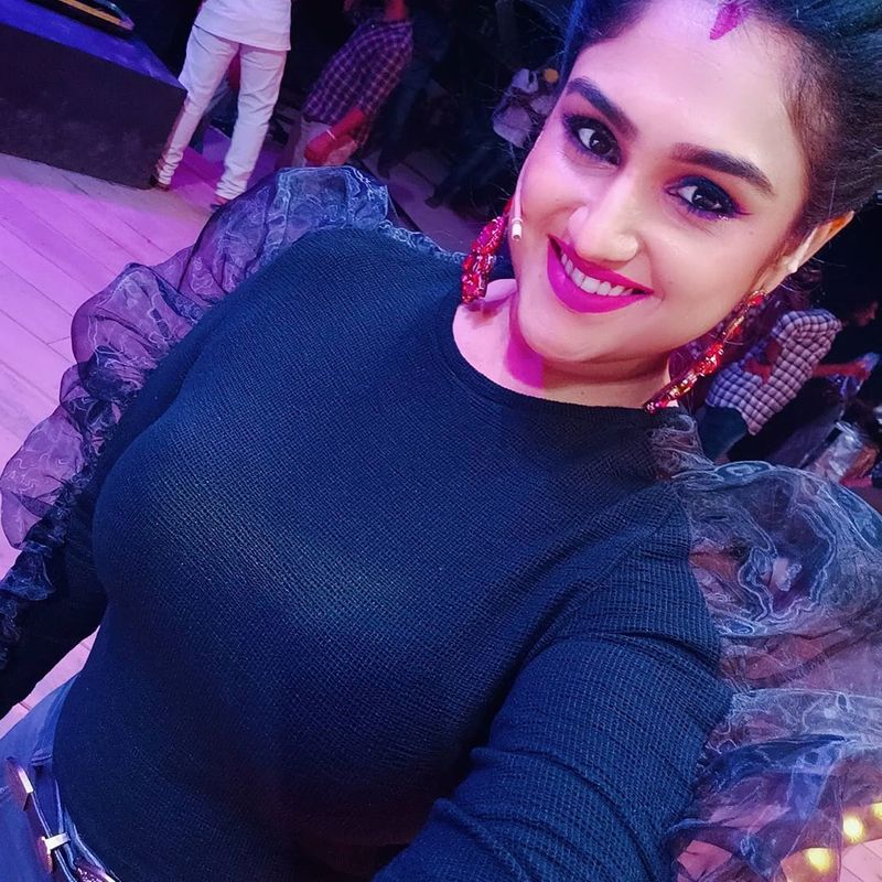 Bigg boss fame Vanitha Going to Join BJP