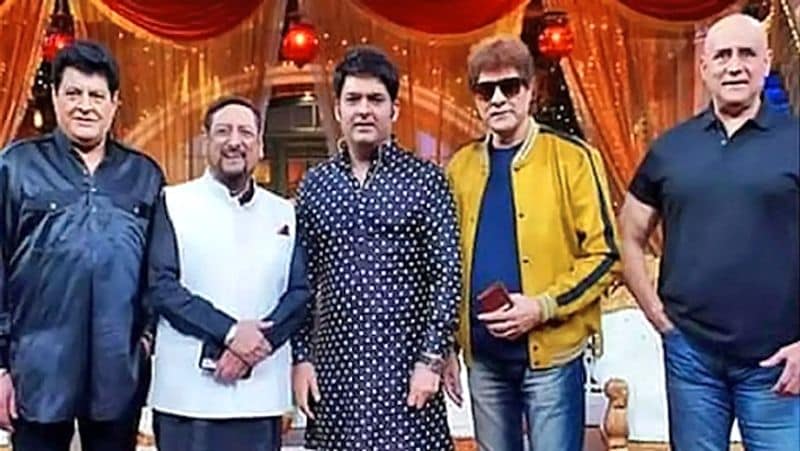बता दें कि बीआर चोपड़ा की 'महाभारत' के कुछ किरदार हाल ही में कपिल शर्मा के शो पर पहुंचे थे। इनमें गजेंद्र चौहान के अलावा अर्जुन का किरदार निभाने वाले फिरोज खान, शकुनी यानी गूफी पेंटल, दुर्योधन पुनीत इस्सर और कृष्ण नीतिश भारद्वाज शामिल हैं। 
