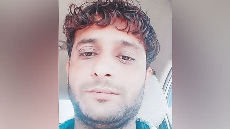 सुरेश के जेल जाने के बाद सुखबीर और सुनीता दुबारा मिलने लगे। लेकिन जब सुरेश को इसका पता चला, तो उसे रास्ते से हटाने का प्लान बनाया गया। सुखबीर ने सुरेश को अपने ढाबे पर बुलाया था। यहां दोनों ने शराब पी। जब सुरेश बेहोश हो गया, तो सुखबीर ने उसे गोली मार दी। आगे पढ़ें इसी अवैध संबंधों की कहानी..
