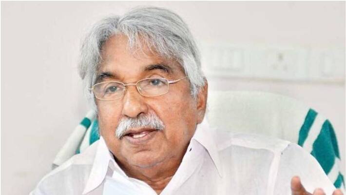 sabarimala makaravilakku pilgrims will be allowed following covid protocol says oommen chandy sabarimala makaravilakku pilgrims will be allowed following covid protocol says oommen chandy