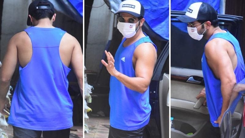 saif ex wife amrita singh spotted with son ibrahim ali khan