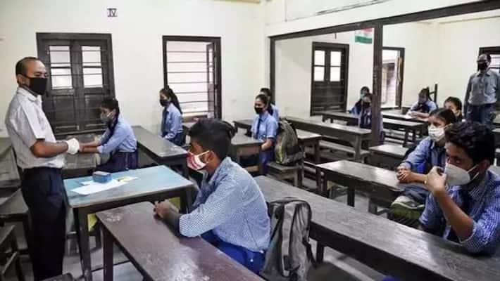 School reopening in UP from 19 october know all govt guidlines kpt School reopening in UP from 19 october know all govt guidlines kpt