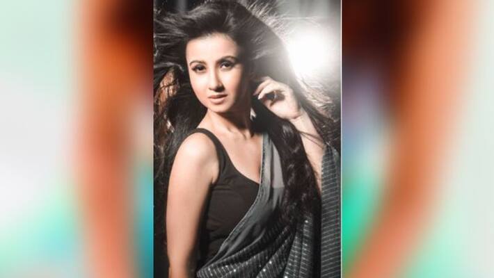 Monami Ghosh raises the temperature in a chiffon saree ADB Monami Ghosh raises the temperature in a chiffon saree ADB