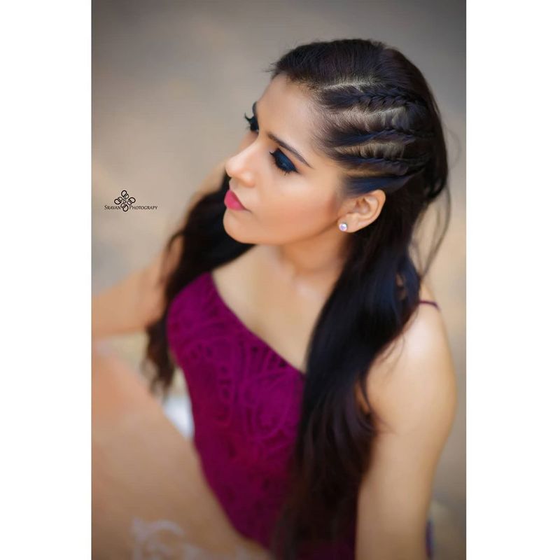 rashmi gowthams naughty poses goes viral ksr