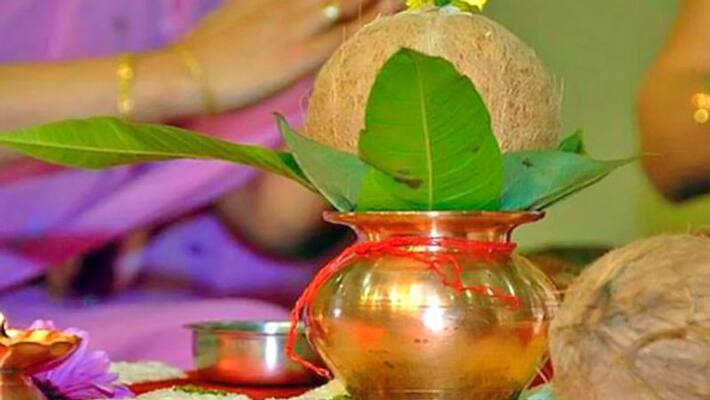 Know The Reason And Remedy For Keeping Coconut In The Vase bpsb Know The Reason And Remedy For Keeping Coconut In The Vase bpsb