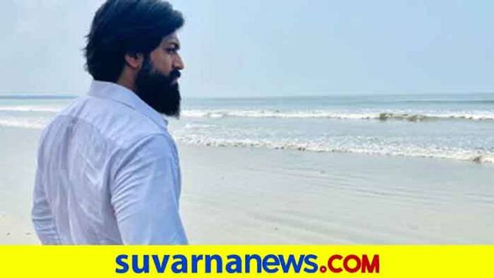 Kannada yash prashant neel resumes kgf 2 shooting in Mangalore vcs Kannada yash prashant neel resumes kgf 2 shooting in Mangalore vcs
