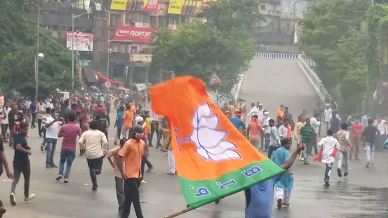 Mamata Banerjee Trying To Turn Nabanna March Violent BJP Leaders Claims mah