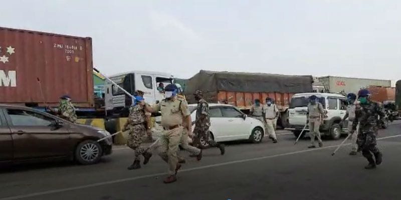 Chaos creates on Dankuni Tollplaza, police lathi charge on Bjp workers at Hooghly ASB
