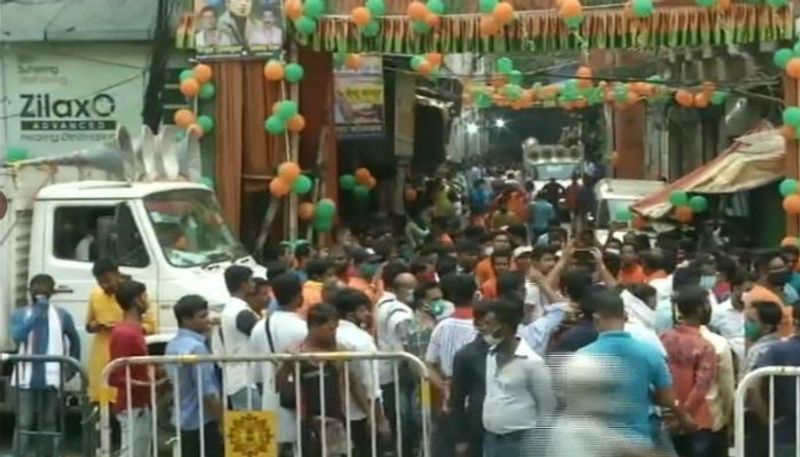 Police lathicharge BJP workes during Nabanna Abhijan ALB