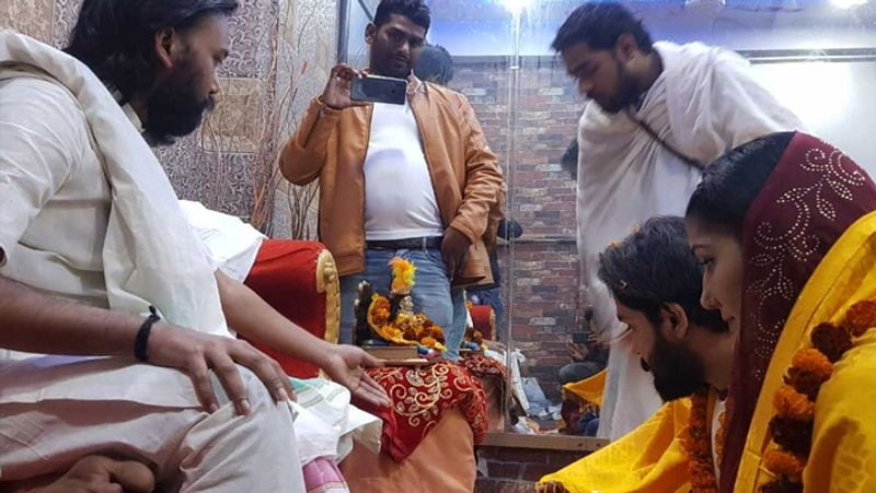 बता दें कि सपना ने अपनी शादी और प्रेग्नेंसी को अब तक छुपाए रखा। सपना के वीर साहू संग रिलेशन में होने और शादी करने की खबरें तो थीं लेकिन इसकी कभी पुष्टि नहीं की गई।