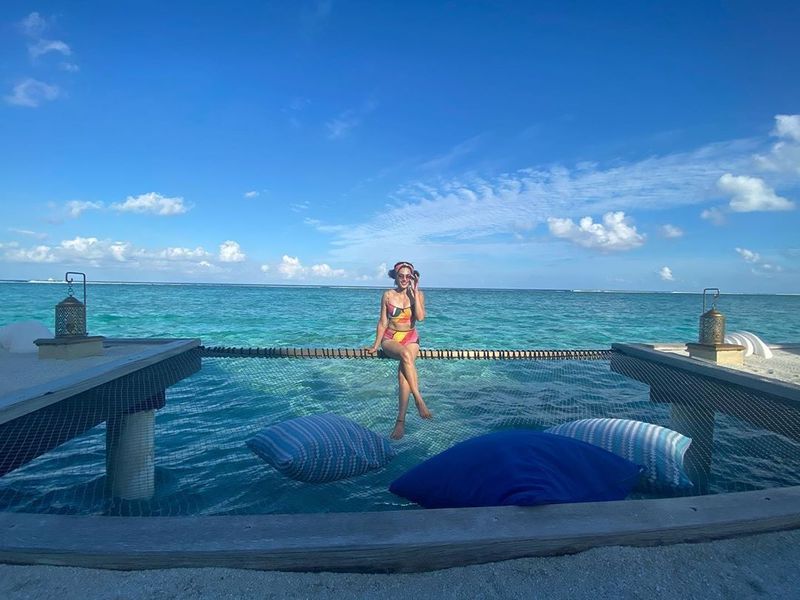 Actress Taapsee pannu maladives hot photo viral in social media