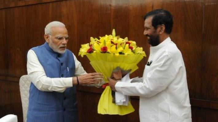 Prime Minister Narendra Modi shares his grief on Ram Vilas Paswan demise ALB Prime Minister Narendra Modi shares his grief on Ram Vilas Paswan demise ALB