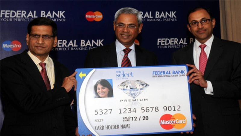 ये सुविधा उन लोगों के लिए है जिनके पास फेडरल बैंक का डेबिट कार्ड (Debit Card) है। बैंक अपने ग्राहकों को डेबिट कार्ड EMI पर बाइक या स्कूटर खरीदने का मौका दे रहा है।