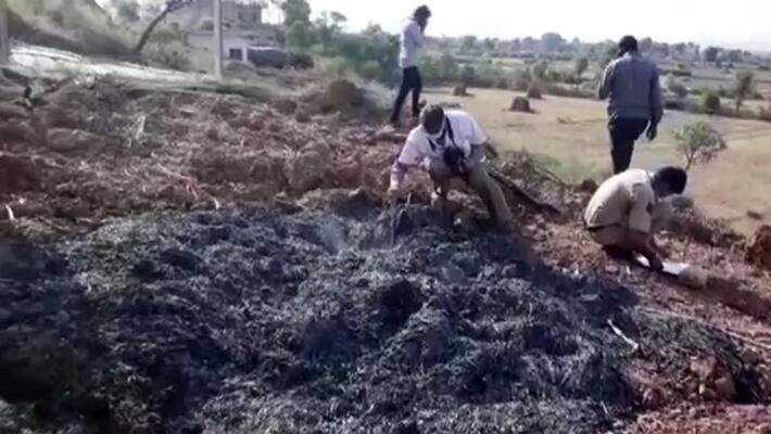 A priest of Rajasthan burnt alive with petrol due to land bsm A priest of Rajasthan burnt alive with petrol due to land bsm