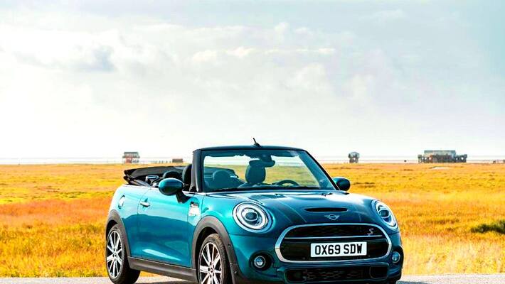 Mini Convertible Sidewalk Edition launched at Rs 44.90 lakh Mini Convertible Sidewalk Edition launched at Rs 44.90 lakh