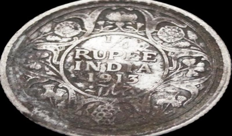 <p><br />
কথাটা শুনে বিশ্বাস না হলেও এটাই সত্যি। ছোট্ট ১ টাকার কয়েনই আপনার হাতে তুলে দিতে পারে কোটি কোটি টাকা।</p>