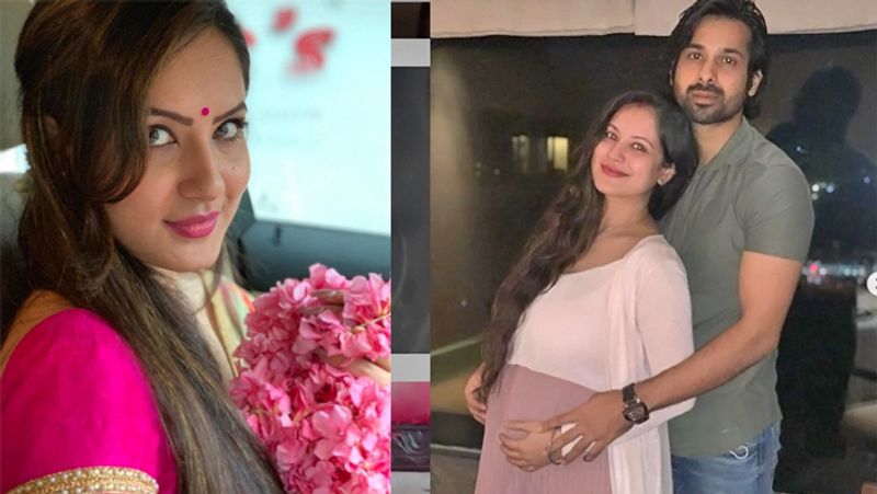 फिल्म 'ग्रेट ग्रैंड मस्ती' की एक्ट्रेस पूजा बनर्जी ने इसी साल की शुरुआत में कुणाल वर्मा के साथ कोर्ट मैरिज की थी। पूजा 15 अप्रैल को धूमधाम से शादी करने वाली थीं लेकिन कोरोना लॉकडाउन की वजह से ऐसा नहीं हो पाया था। इसके बाद दोनों ने शादी के लिए जमा किए गए पैसों को पीएमकेयर फंड में दान भी किया था।