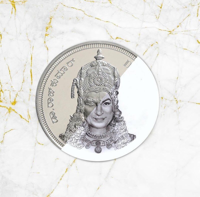 Collectible mint release dr rajkumar Gold coin in Bengaluru ckm