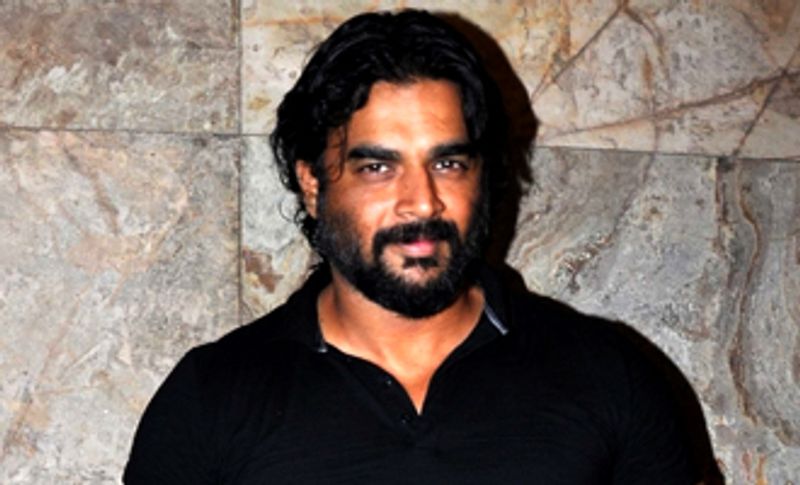 R Madhavan's cutest reply to his fan's proposal will make your day R Madhavan's cutest reply to his fan's proposal will make your day