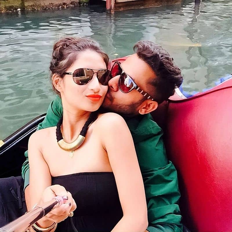 Does Manoj Tiwary have the most beautiful wife among Indian cricketers?