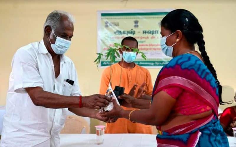isha joined hands with ayush and giving medical services