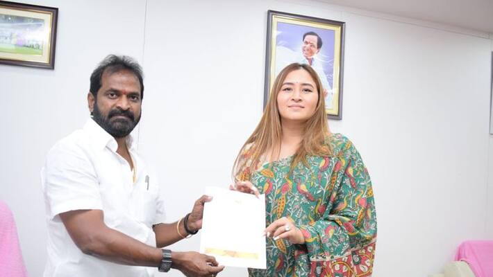 gutta jwala meets minister srinivas goud gutta jwala meets minister srinivas goud