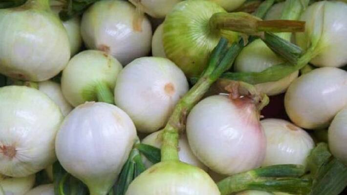 Ad for onions removed by for being overtly sexual Ad for onions removed by for being overtly sexual