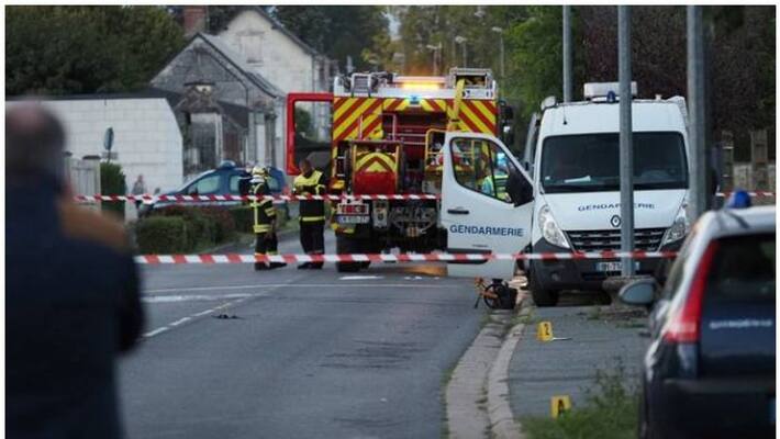 Five killed after two small aircraft collided in france Five killed after two small aircraft collided in france