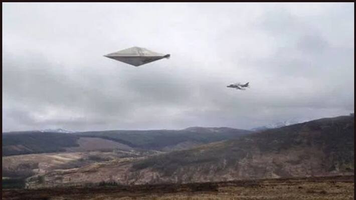 Government bans release of secret UFO dossier for another 50 years Government bans release of secret UFO dossier for another 50 years