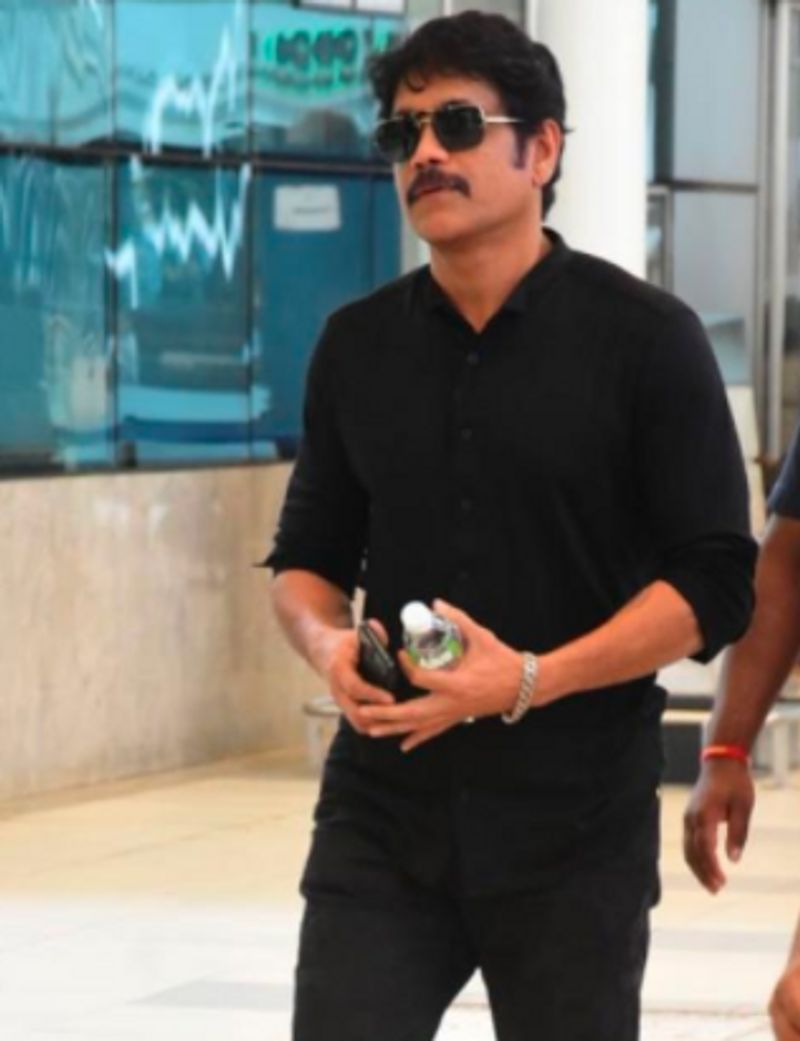 South celebrities chose BLACK outfits as their go to airport look dpl