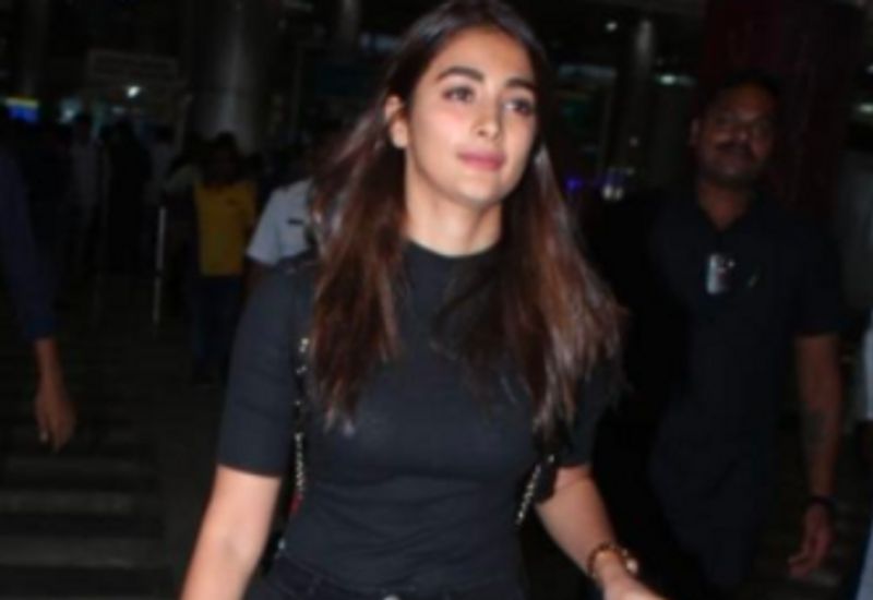 South celebrities chose BLACK outfits as their go to airport look dpl