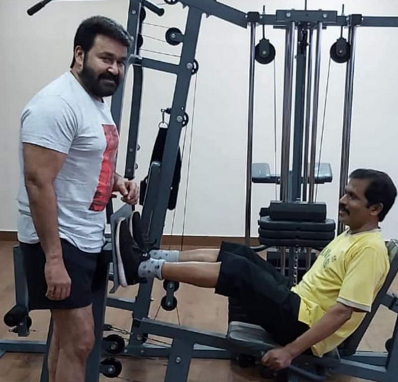 Artist Mohanlal share his photo
