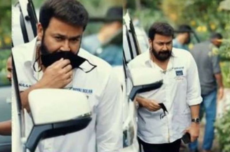 Artist Mohanlal share his photo