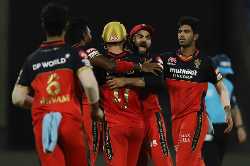 Team India Former Cricketer Ajit Agarkar Picks 3 Teams who can Qualify IPL 2020 Play off kvn
