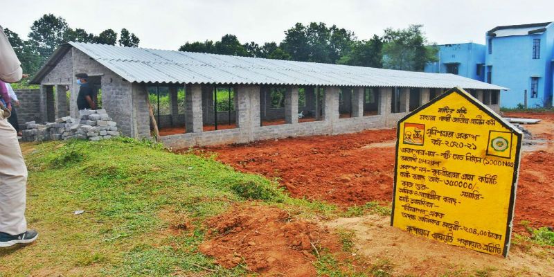 Dm Rahul Majumdar inspection government project works at Purulia ASB
