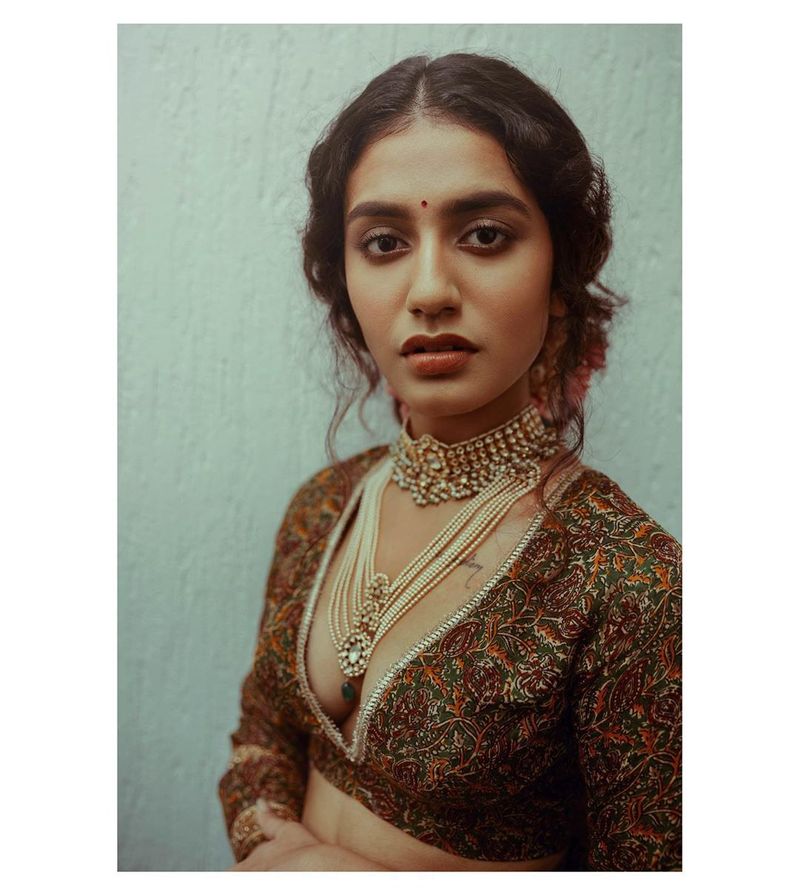 young beauty priya prakash varrier latest photos goes viral ksr